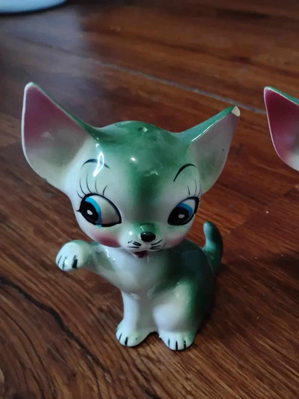 Vintage BP Products Green Cat Shaker Set Japan Anthropomorphic